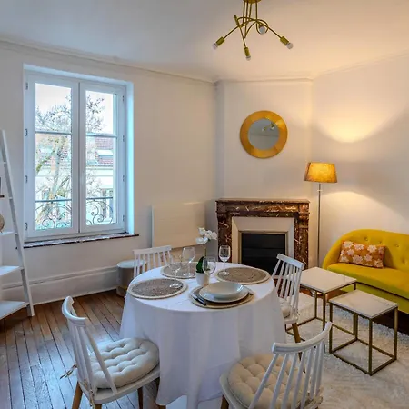 Апартаменты Le Petit Marbre - 10 Min A Pied De La Gare De